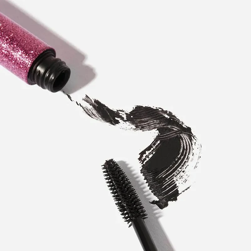 CHIARA FERRAGNI Make Up Viso Occhi Labbra e Sopracciglia