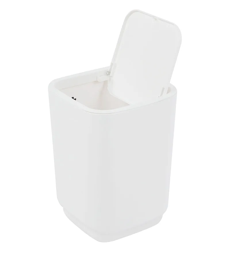 Set Accessori Bagno 6 Pezzi Design Moderno in Plastica con Finitura Lucida Il Gruppone