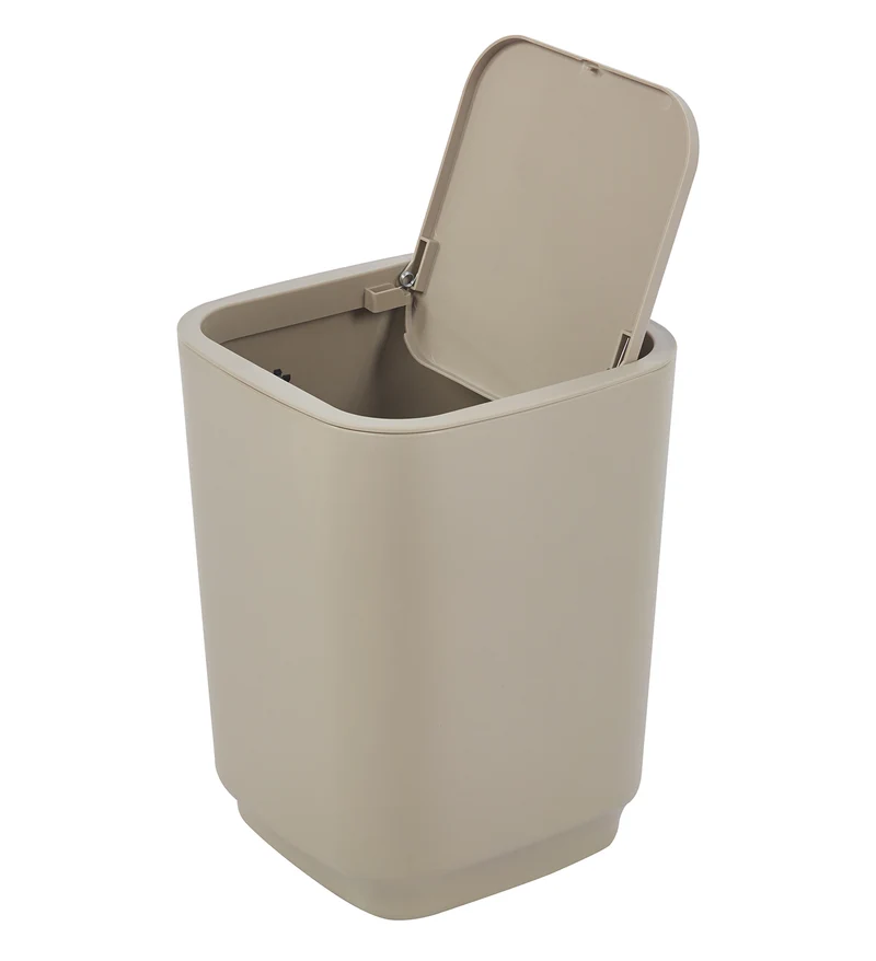 Set Accessori Bagno 6 Pezzi Design Moderno in Plastica con Finitura Lucida Il Gruppone