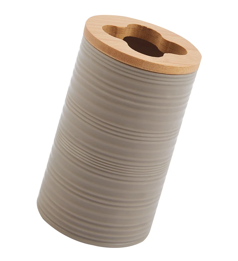 Set Accessori Bagno 6 Pezzi Design Moderno in Plastica e Bambù con Cestino e Dispenser Il Gruppone