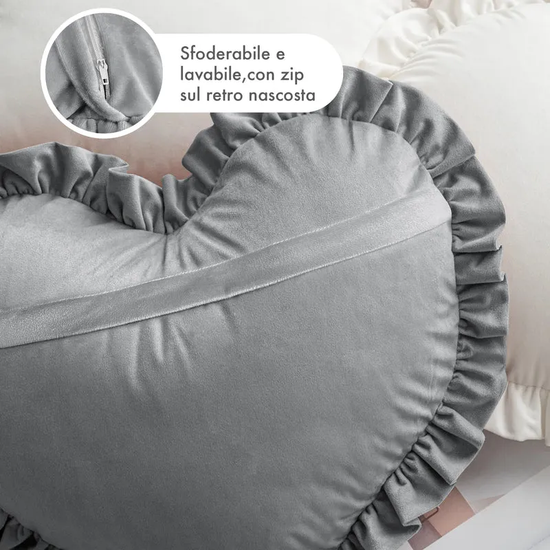 Cuscino Cuore Decorativo in Velluto con Bordo Frill Sfoderabile 45x45 cm Il Gruppone