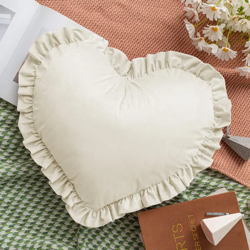 Cuscino Cuore Decorativo in Velluto con Bordo Frill Sfoderabile 45x45 cm Il Gruppone