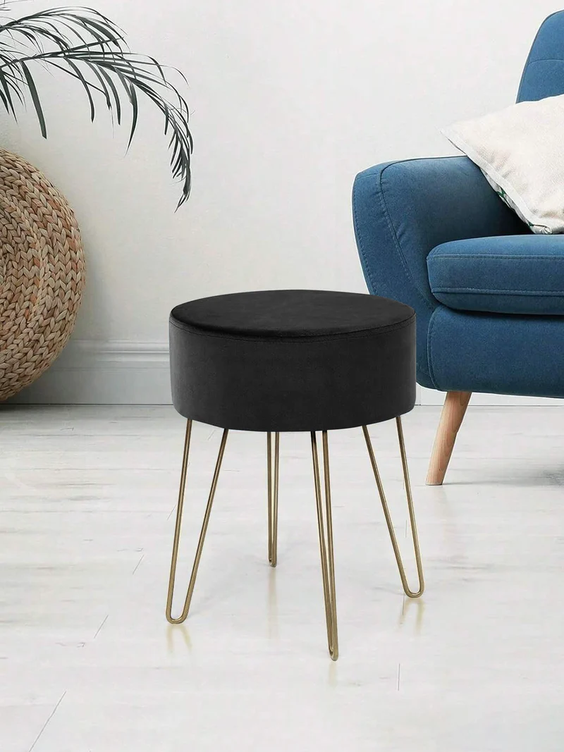 Pouf Poggiapiedi In Velluto Con Gambe Dorate Due Modelli Il Gruppone