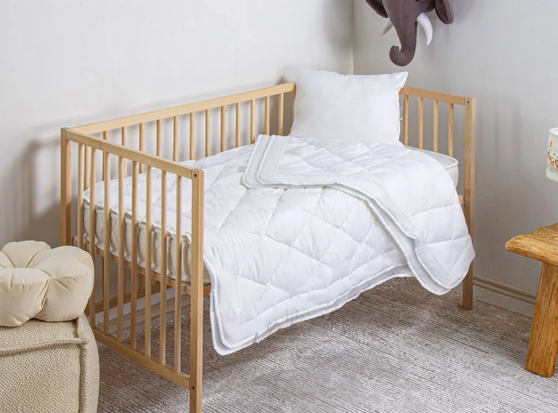 Piumino Lettino Bambino 110x125 cm Anallergico Traspirante Antiacaro 4 Stagioni Il Gruppone