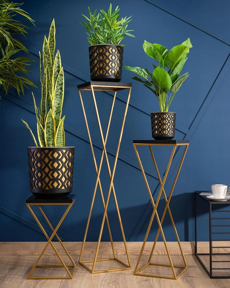 Pflanzenständer Metall 100 cm Hoch - Stabiler und Fester Blumenhocker mit Schwarz MDF-Platte auf Gol