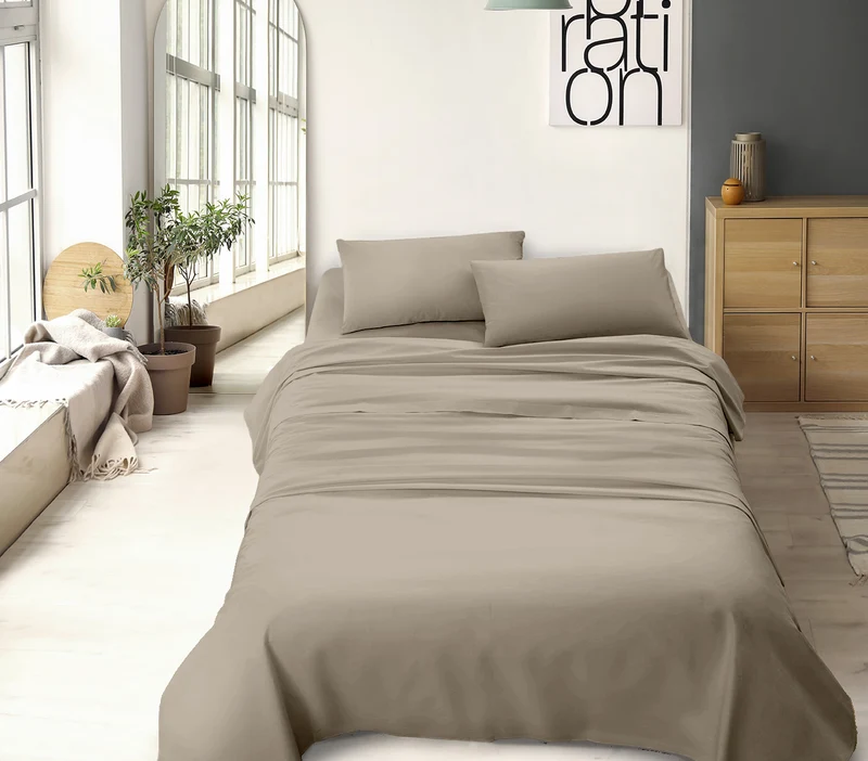Completo Letto No Stiro Tinta Unita Effetto Raso con Angoli Elasticizzati Made in Italy Il Gruppone