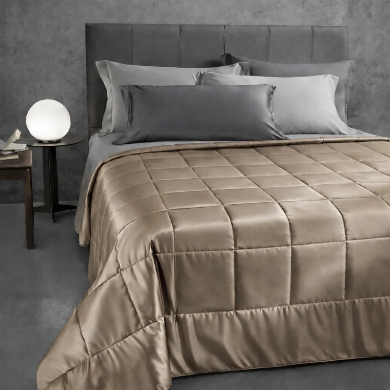 Copriletto Primaverile precious sateen in Raso di cotone 90 gr/mq