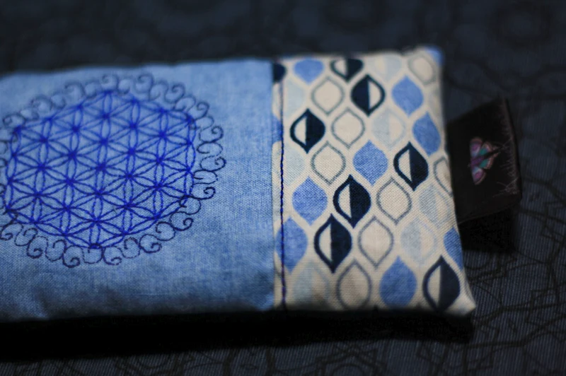 Augenkissen 💙 Blau 🕉️ mit Amethyst & Bergkristall (AK20) Unikat