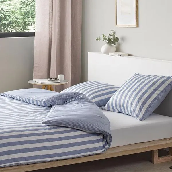 Bettwäsche Classic Stripe pastel blue von Marc O'Polo