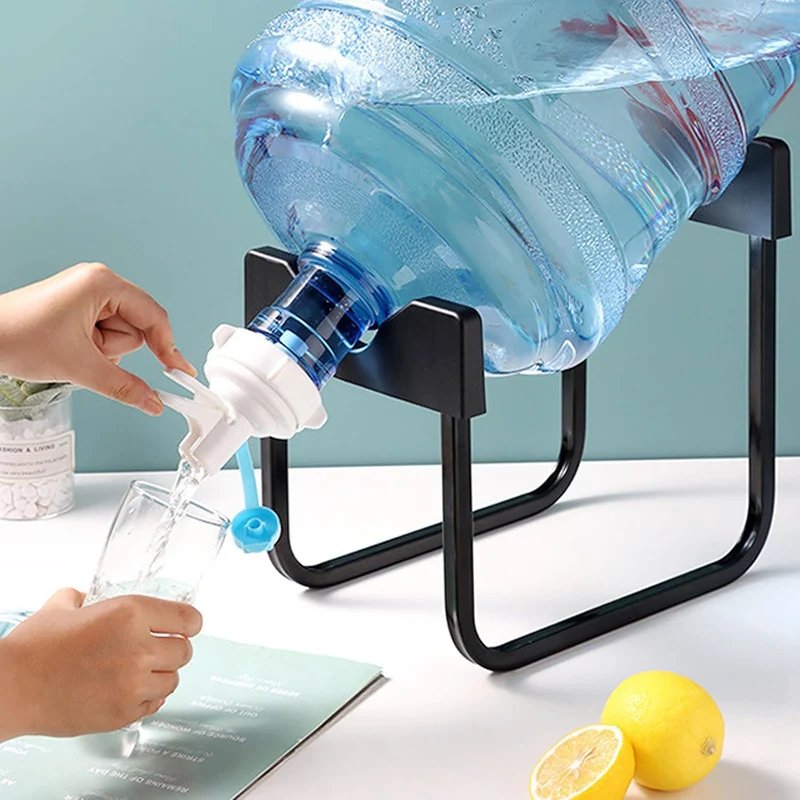 1 Stück Wasserflaschenregal, 3-5 Gallonen Wasserkrug Ständer und 1 Dispenser Ventile, Rutschfestes T