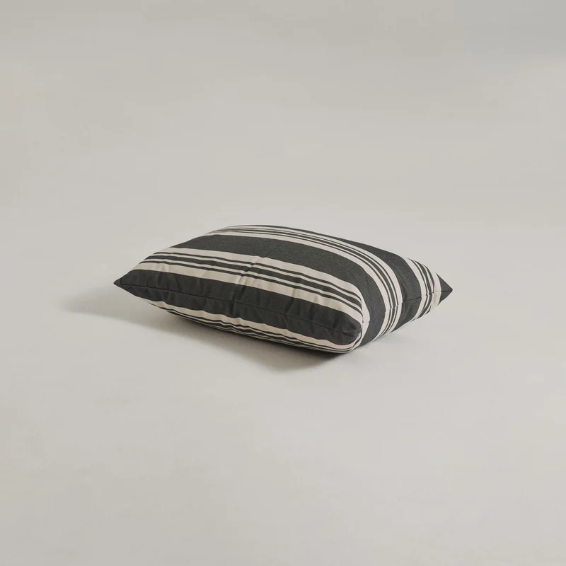Outdoor-Kissen 40x60 - Navy gestreift