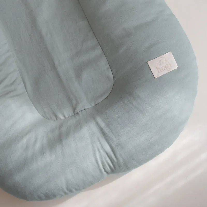 hogi organic Baby Nest 'sage'