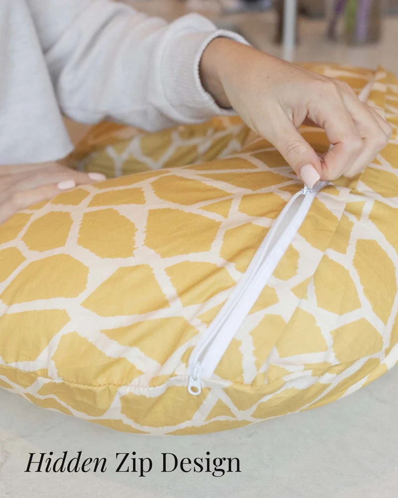 BABYGO® Stillkissenbezug „Giraffen“