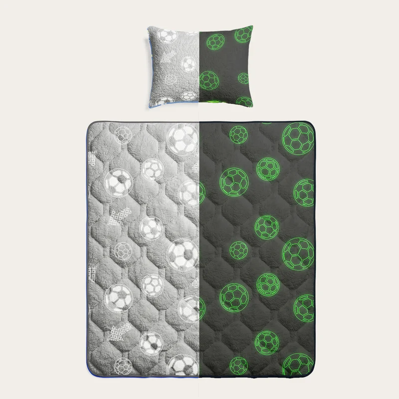 Wasbaar Kids All Season Dekbed | Glow In The Dark | Voetbal | Met Kussensloop