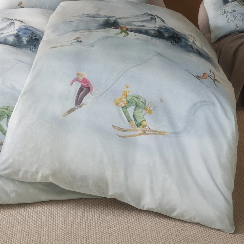 Bettwäsche Flanell Mountaina Weiß mit Skiläufermotiv 155 x 220 cm
