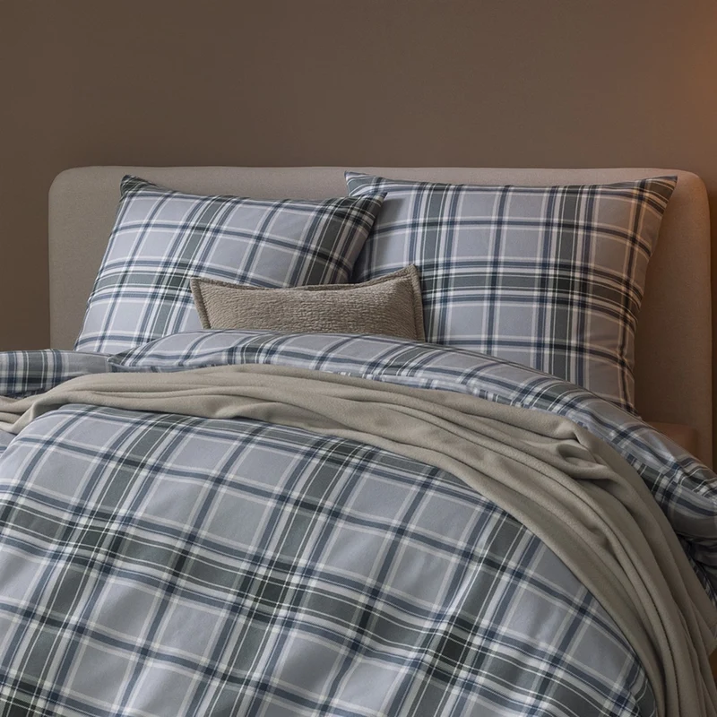 Bettwäsche Flanell Celestia Grau mit Karomuster 155 x 220 cm