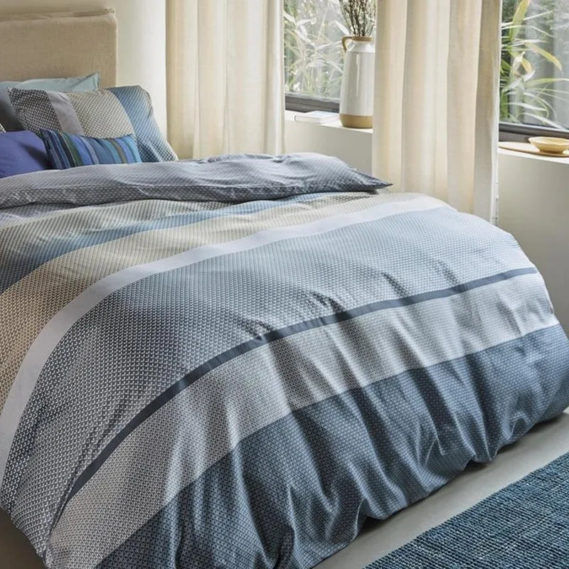 Bettwäsche Mako Satin Marthe Blau mit Streifenmuster 135 x 200 cm