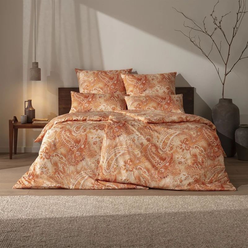 Bettwäsche Mako Satin Rhea Orange mit Paisleymuster 135 x 200 cm