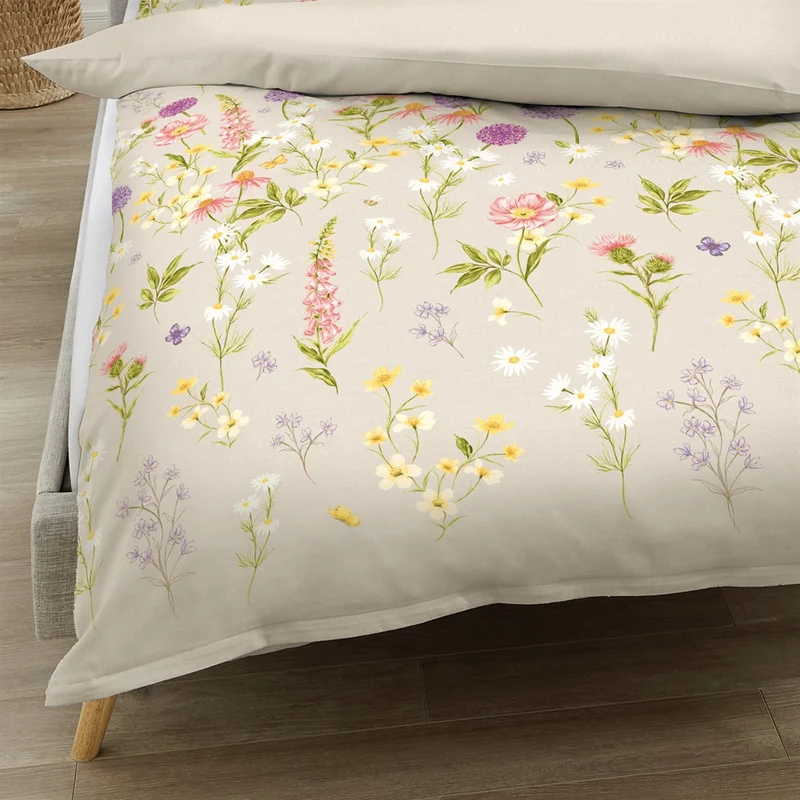 Bettwäsche Mako Satin Wiesenblümchen Natur mit Blumenmuster 135 x 200 cm