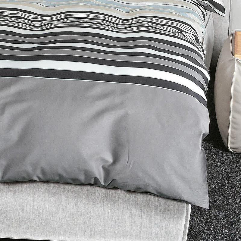 Bettwäsche Mako Satin Palermo Grau mit Streifenmuster 135 x 200 cm