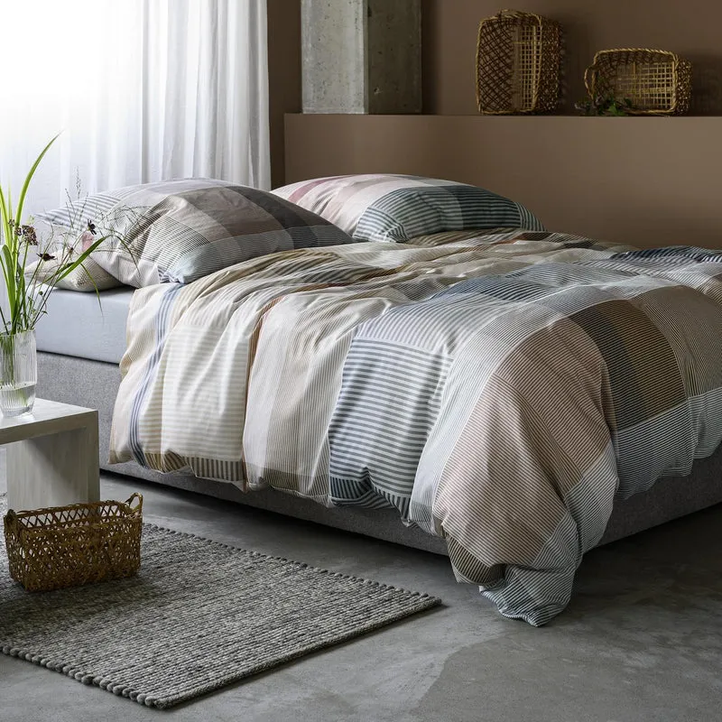 Bettwäsche Mako Satin Wave Natur mit Karomuster 135 x 200 cm