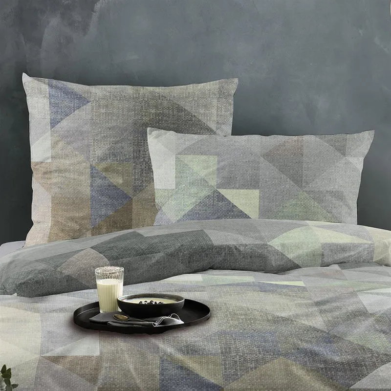 Bettwäsche Mako Satin Wave Natur mit geometrischem Muster 135 x 200 cm