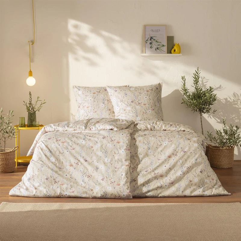 Bettwäsche Mako Satin Celeste Beige mit floralem Muster 135 x 200 cm