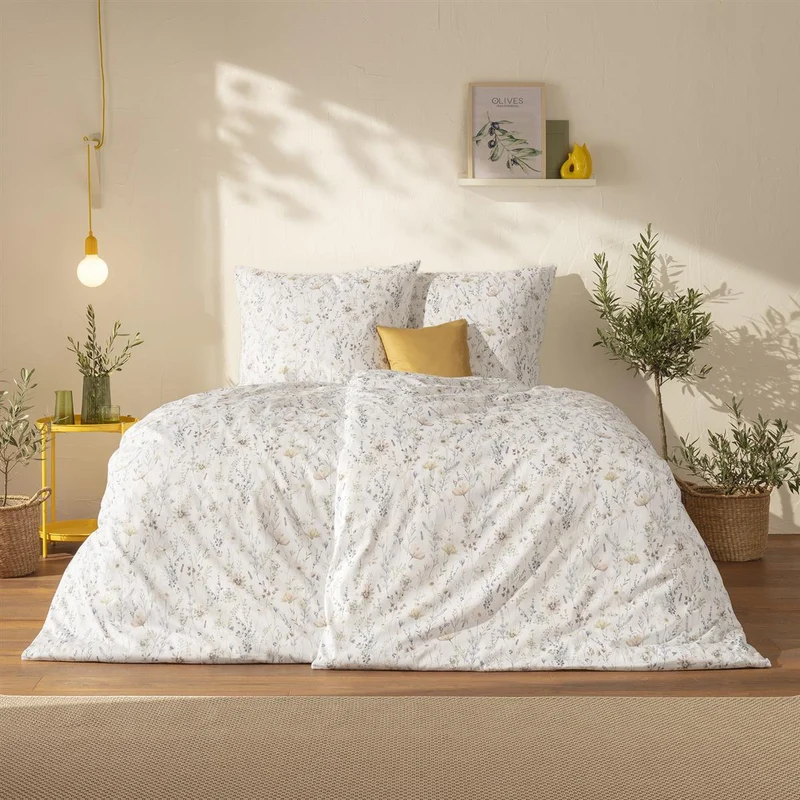 Bettwäsche Mako Satin Celeste Natur mit floralem Muster 135 x 200 cm