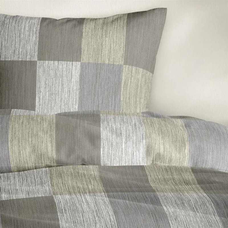 Bettwäsche Mako Satin Grün mit Karomuster 135 x 200 cm