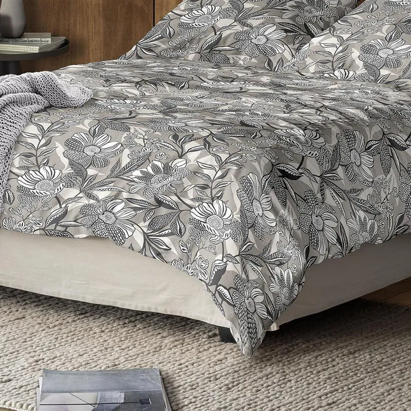 Bettwäsche Mako Satin Wave Grau mit Blumenmuster 135 x 200 cm