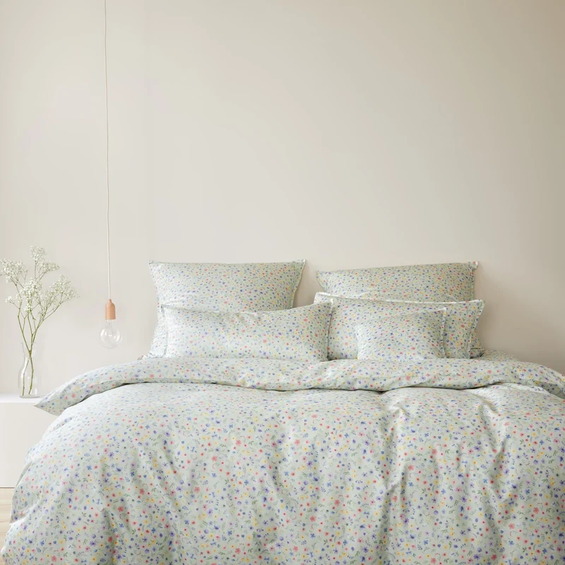 Bettwäsche Mako Satin Beauties Grün mit Blumenmuster 135 x 200 cm