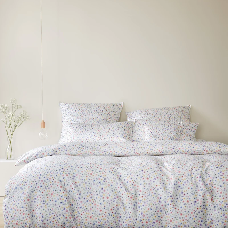 Bettwäsche Mako Satin Beauties Weiß mit Blumenmuster 135 x 200 cm