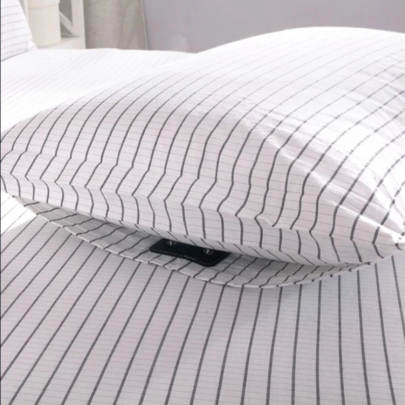 Organic and therapeutic grounding pillowcase