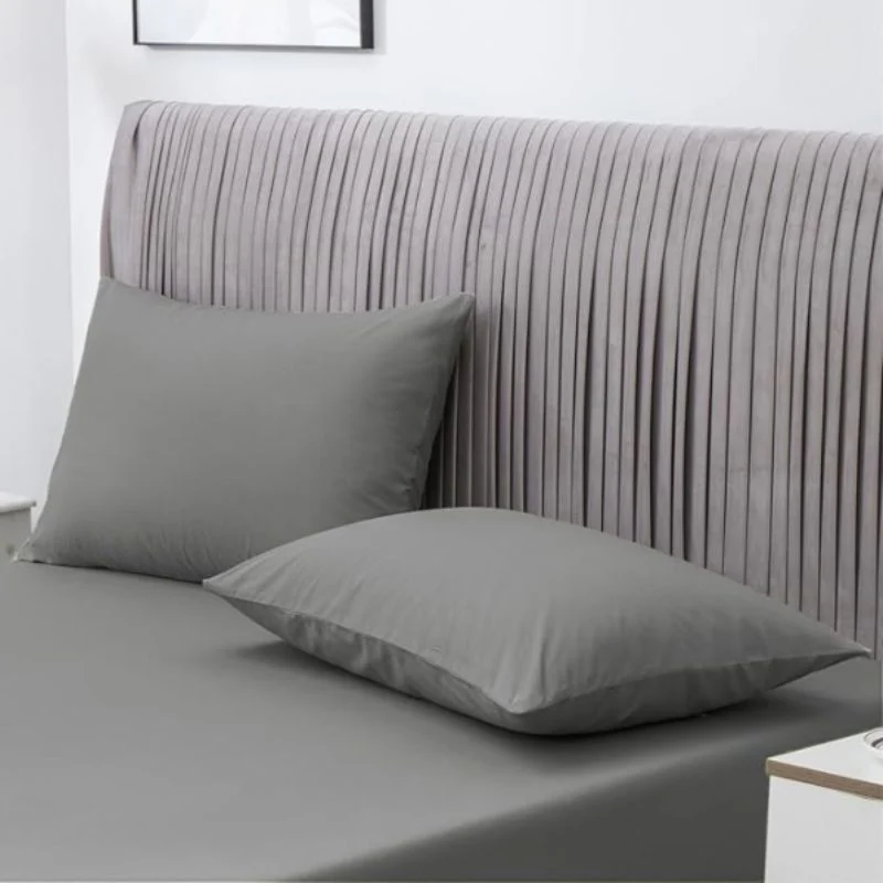 Organic and therapeutic grounding pillowcase
