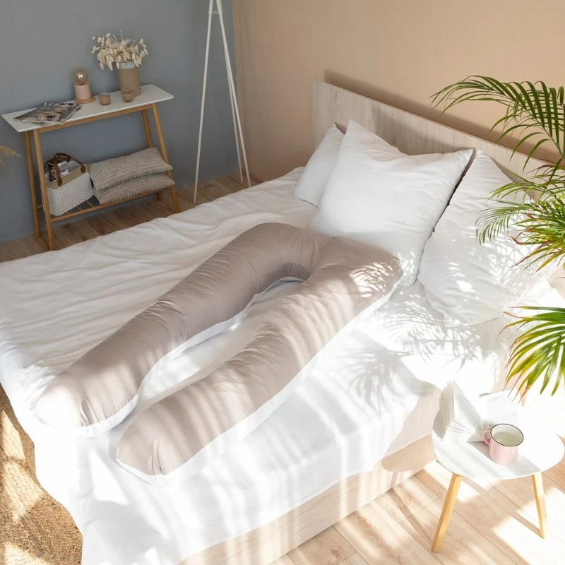 U-shaped supportive full body pillow