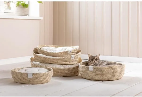 Dehner Premium Lovely Kuschelbett Guter Schlaf, Ø 38 cm, Höhe 13 cm, Naturmaterial/Plüsch, weiss/bei