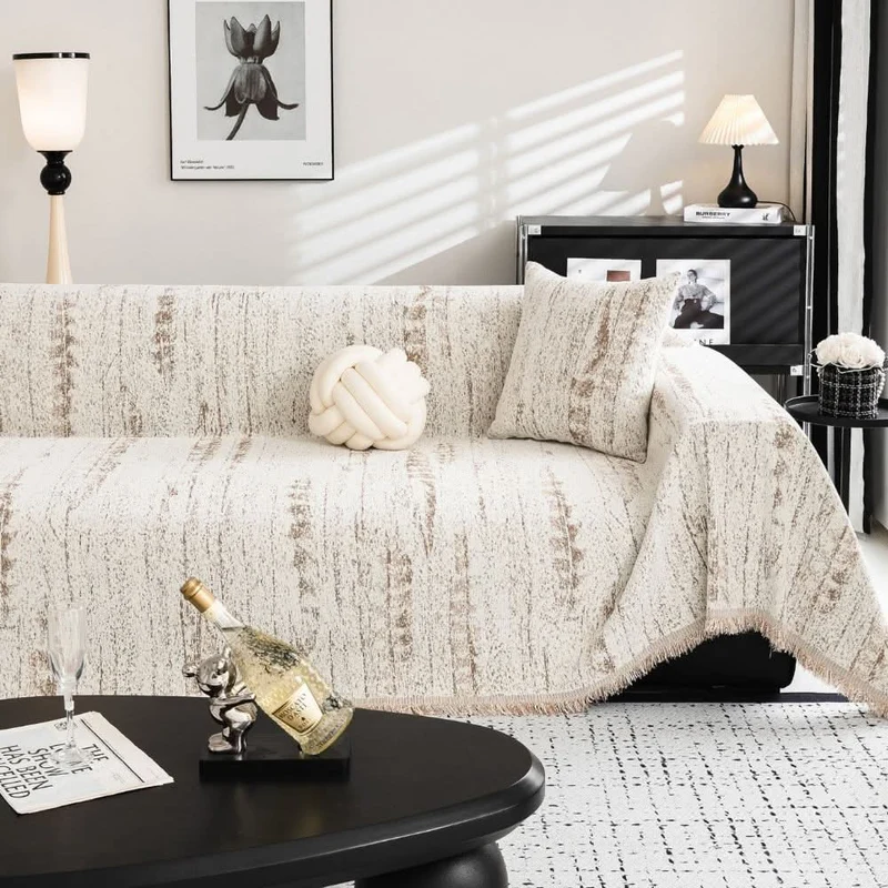 SOFAMUSE – Schicker Chenille-Sofabezug für Mühelosen Stil