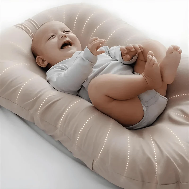 WolkenNest – Orthopädisches Gedächtnis-Schaum-Babykissen Für Natürliche Kopfstütze Und Ruhigen Schlaf