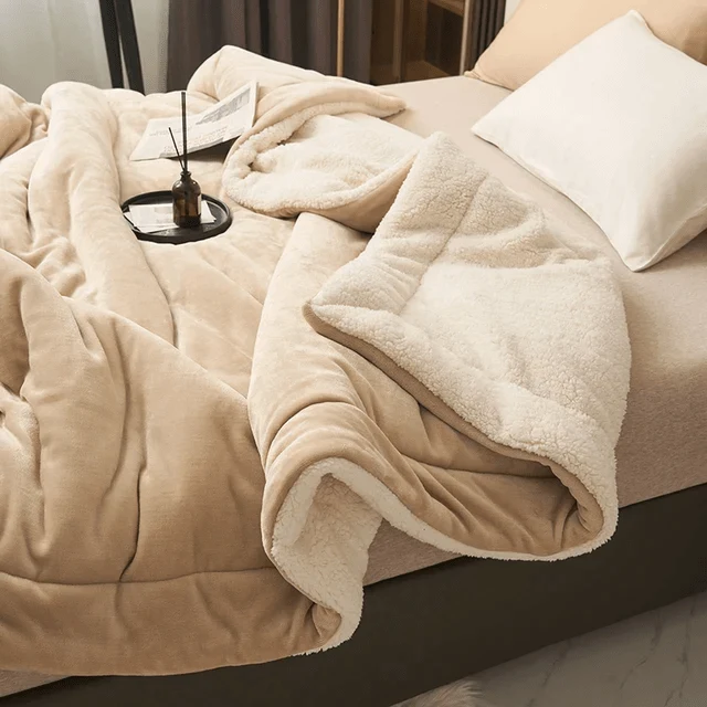KuschelGlanz – Weiche Flanell-Fleecedecke für Wärme & Stil