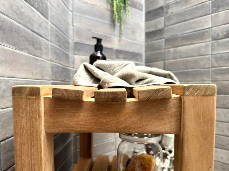 Duschhocker Holz mit Ablage Duschbank Premium Badhocker Badsitz Massivholz und Anti-Rutsch-Füsse