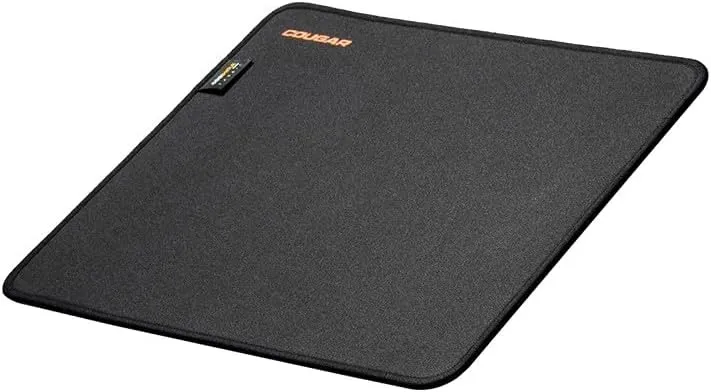 Cougar Freeway Gaming-Mauspad, Grösse M, 320 x 270 x 3 mm