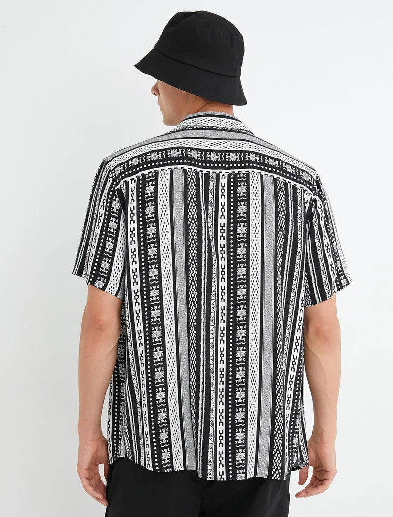Koton Herren Short Sleeve Shirt Turndown Neck Ethnic Print Detailed Hemd M Schwarzes Muster (9d9), M
