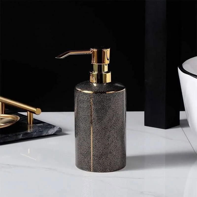 Aqour - Funktionelles Badezimmer-Accessoires-Set