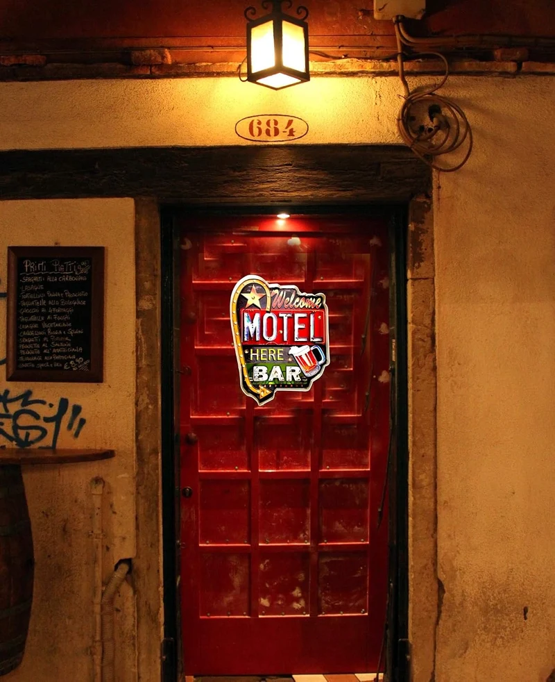 DiiliHiiri Leuchtschild Retro-Schild Wandschild im Vintage-Stil LED Schild Dekoschild Zubehör für Wo
