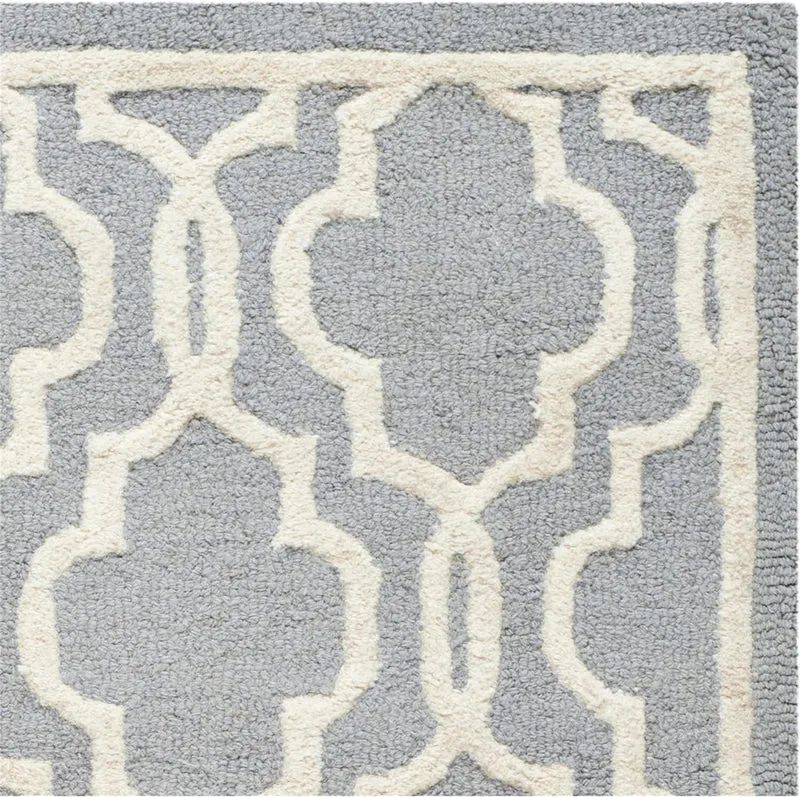 SAFAVIEH Spalier Teppich für Wohnzimmer, Esszimmer, Schlafzimmer - Cambridge Collection, Kurzer Flor