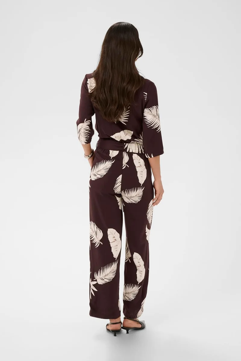 KAFFE Damen Overall KArutie Elastische Taille 3/4 Ärmel 38 Fudge Large Scale Leaf, 38 Fudge Large Sc