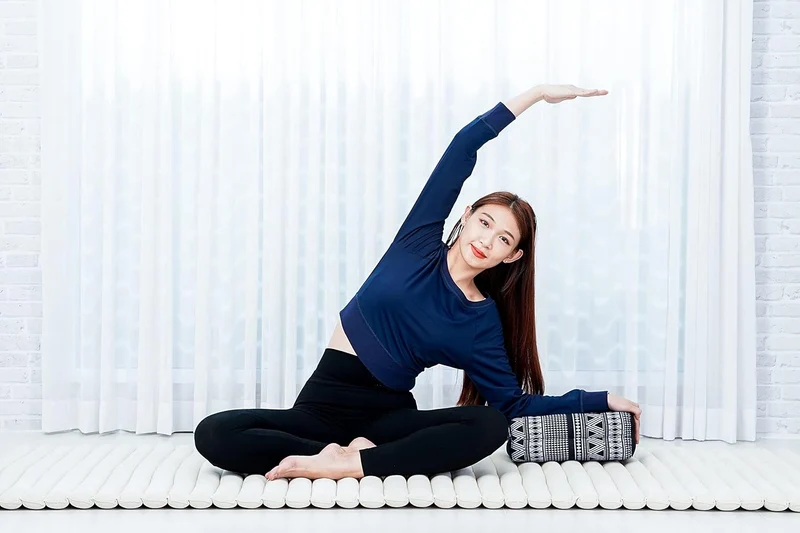 Leewadee Yoga Block Kissen - Kapok Stützkissen für Yoga, Meditation & Entspannung Cbt3 - Schwarz, Cb