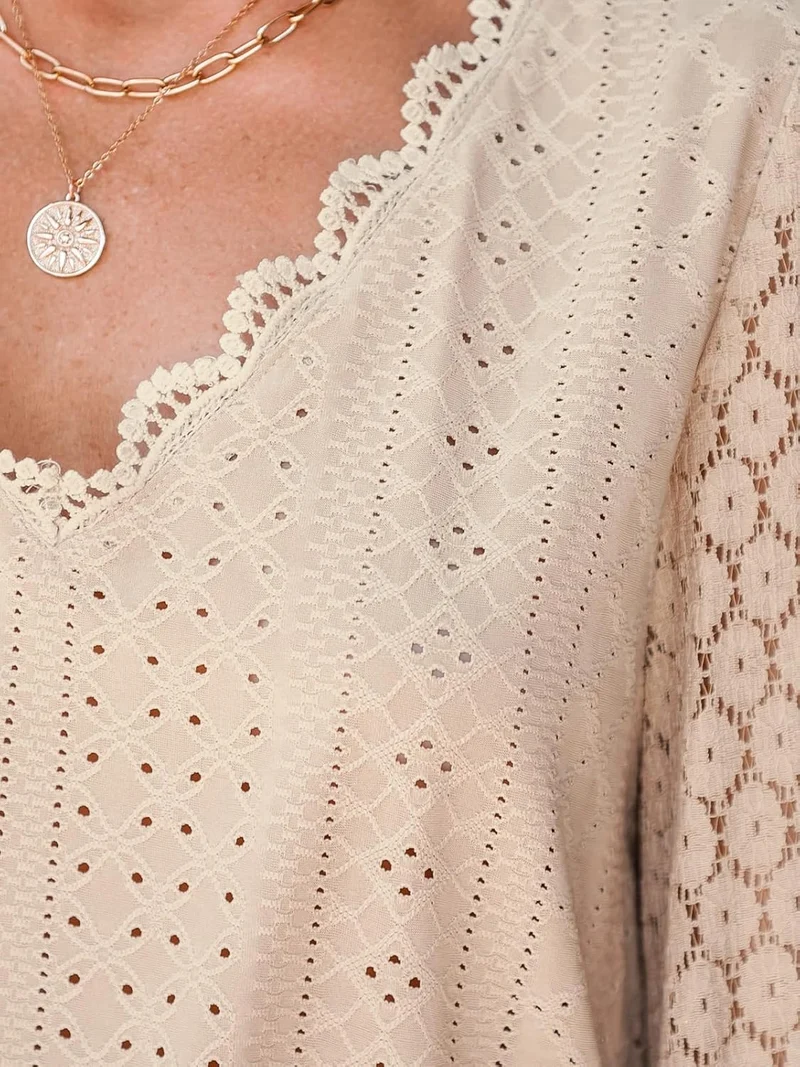 CUPSHE Damen Blusen V-Ausschnitt Spitzen Wellenkante Puffärmel Langarmshirt Lässige Lace Oberteile T